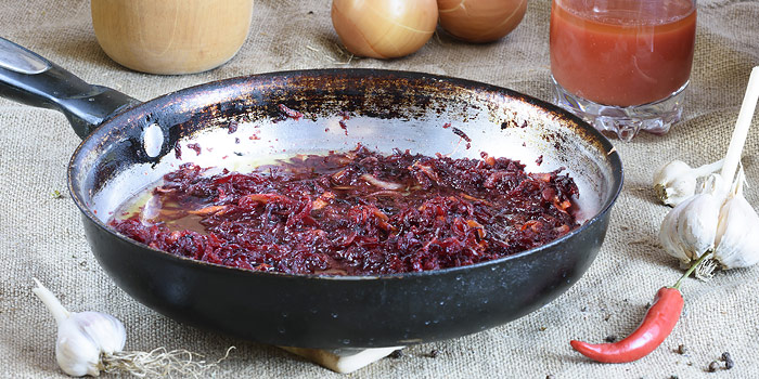 Beets And Caramelized Onions With Feta