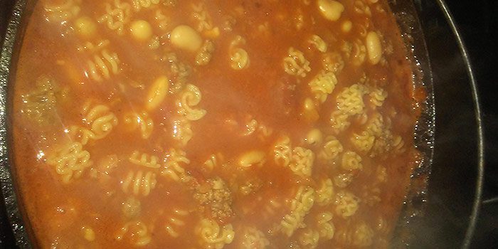 An Easy Beef And Pasta Soup